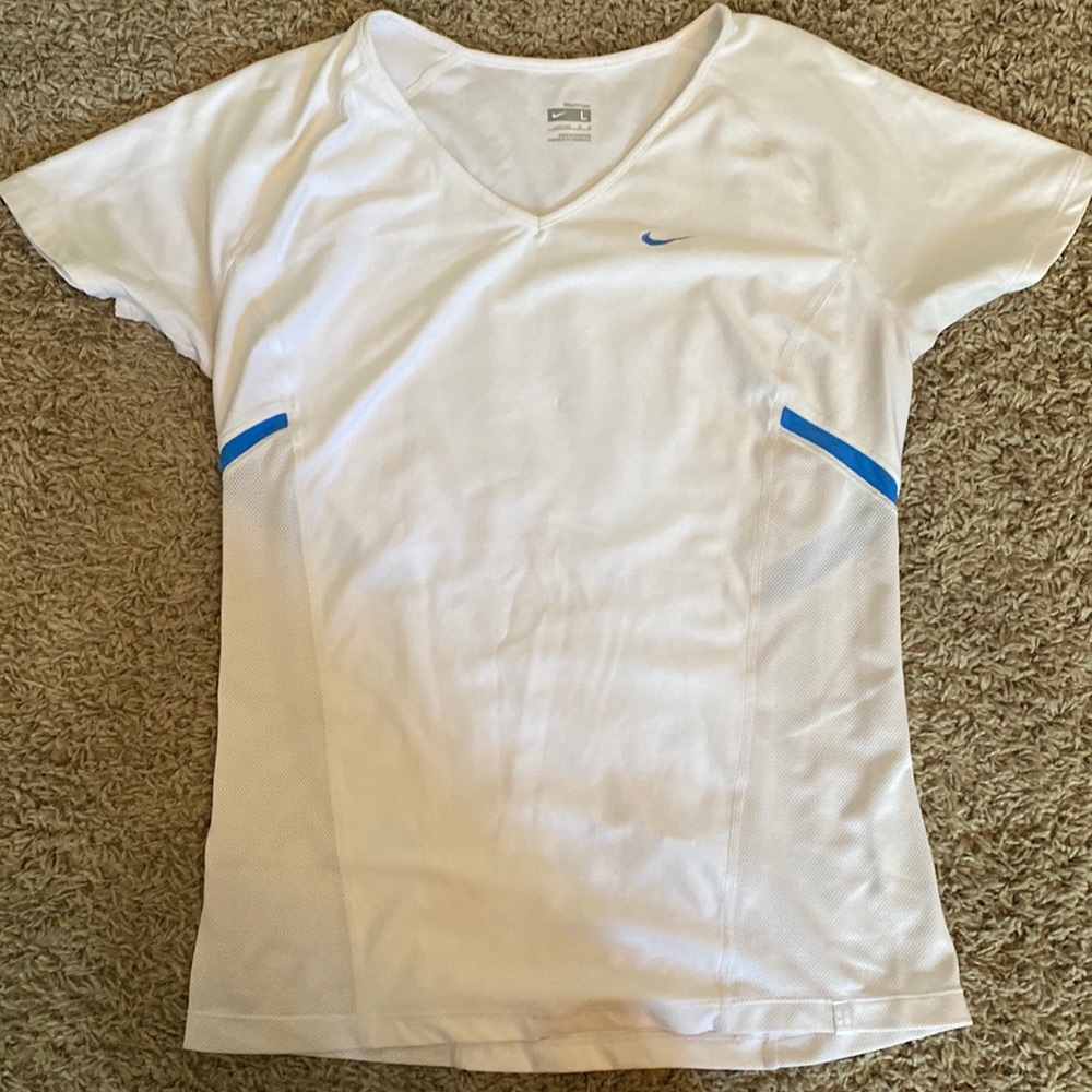 Womens large Nike short sleeve top EUC